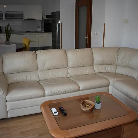 - Marija Hébergement de vacances *