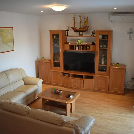 - Marija Hébergement de vacances *