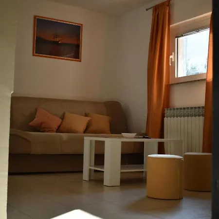 - Marija Hébergement de vacances Šibenik