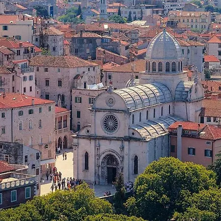 - Marija Hébergement de vacances Šibenik